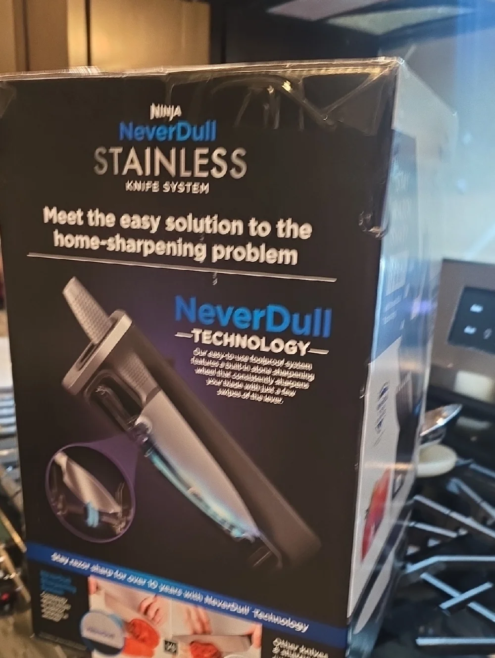 Ninja sleek black